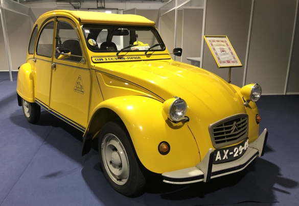 2CV amarelinho